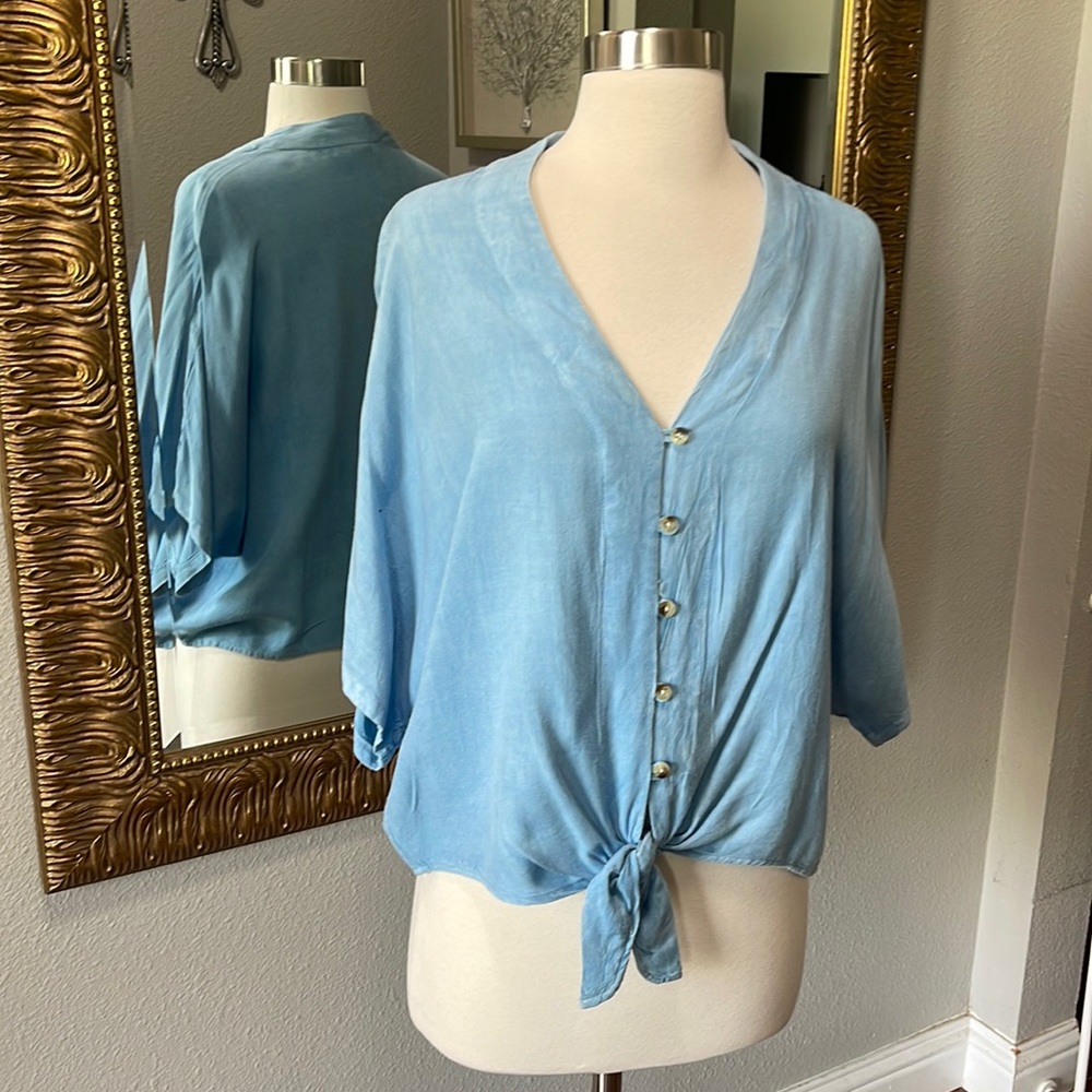 Style Envy Light Blue Tie-Front Button V-Neck Top